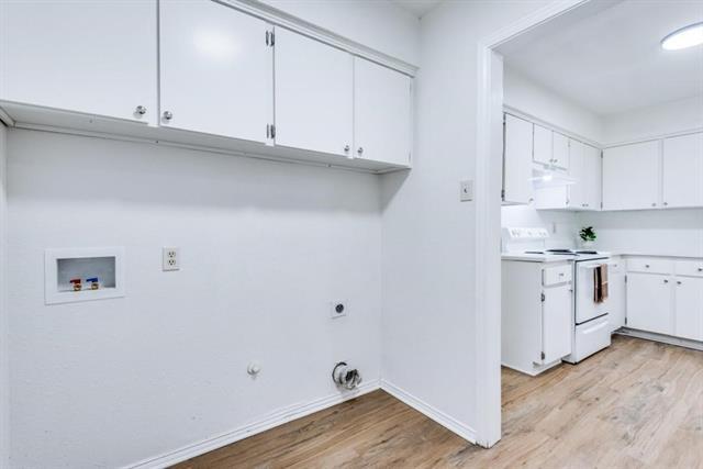 Building Photo - 1422 Deborah Ave