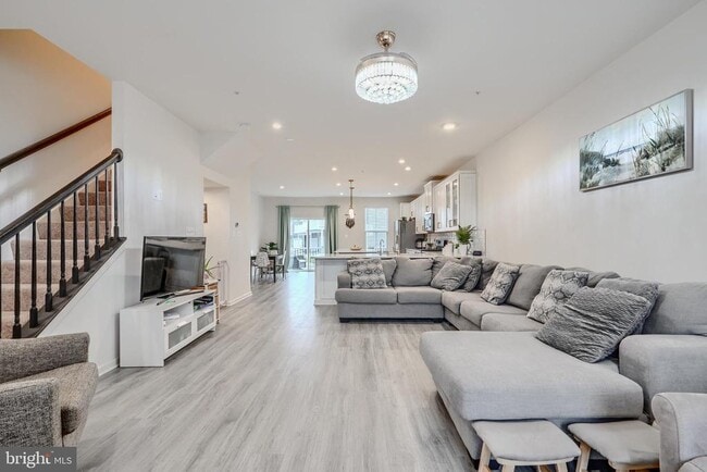 Building Photo - 7054 Fox Glove Ln