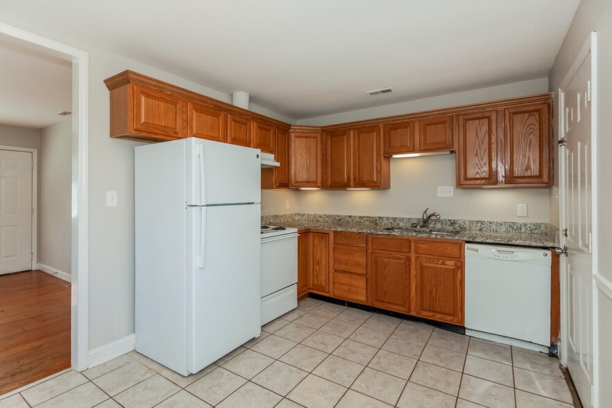 Building Photo - 9443 Feldbank Dr