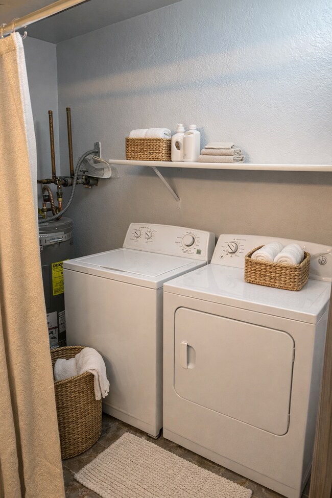 Building Photo - Wilson1009 (CWP)