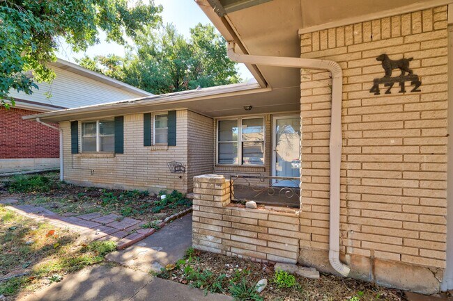 Building Photo - 3 Bed 2 Bath in Del City- Judy Dr is back!
