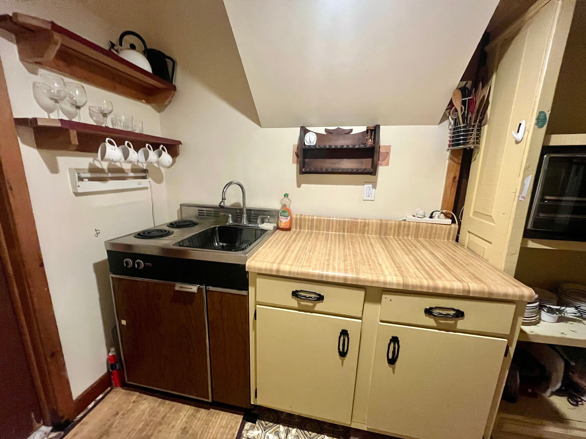 Building Photo - 5 Highland Ln