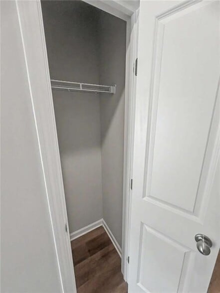 Building Photo - 5124 Fox Den Rd