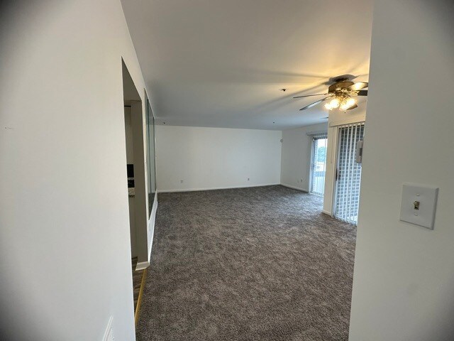 Building Photo - 10202 Prince Pl