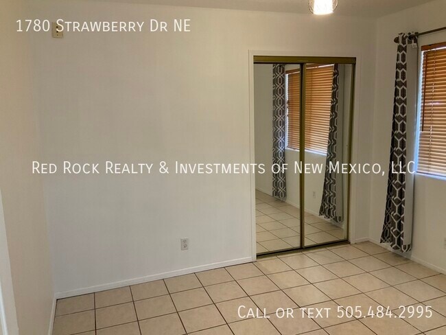 Building Photo - 1780 Strawberry Dr NE