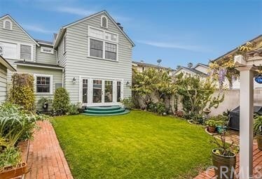 Building Photo - 717 S Elvira Ave