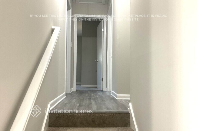 Building Photo - 3697 Glen Falls Dr