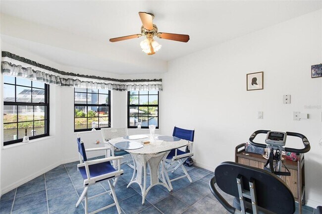 Building Photo - 24 Chippeway Ct