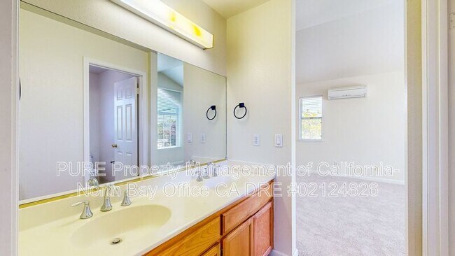 Building Photo - 2003 Jackrabbit Ct