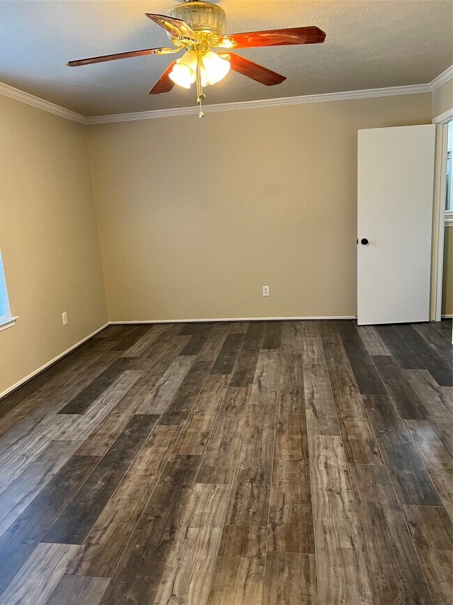 Building Photo - 819 Citation Dr