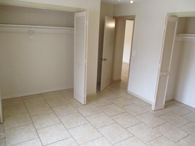 Building Photo - 9077 E Highland Pines Dr