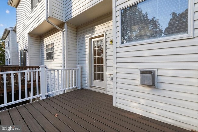 Building Photo - 21748 Kings Crossing Terrace
