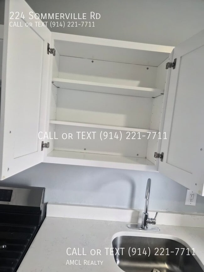 Building Photo - 224 Sommerville Pl