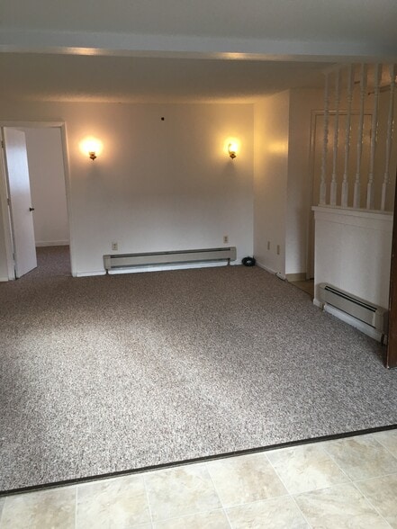 view of living by bedroom 2 - 4404 Forrest Rd