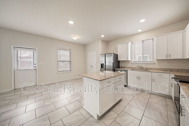 Building Photo - 10318 Lady Bird