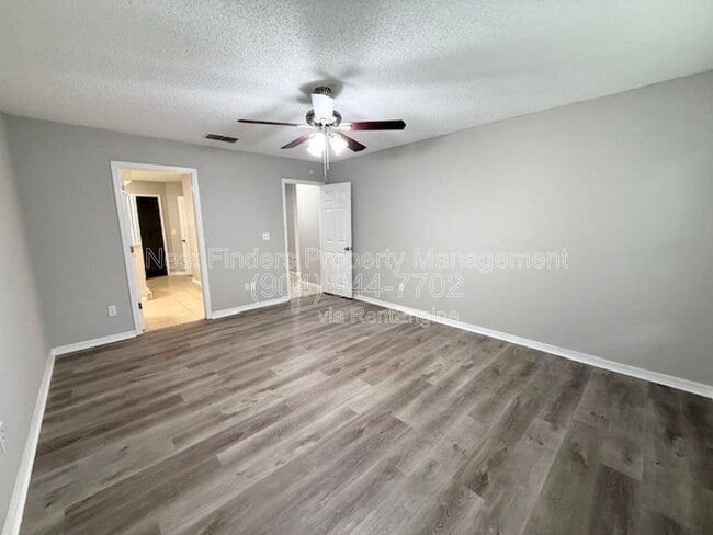 Building Photo - 816 Brookstone Ct