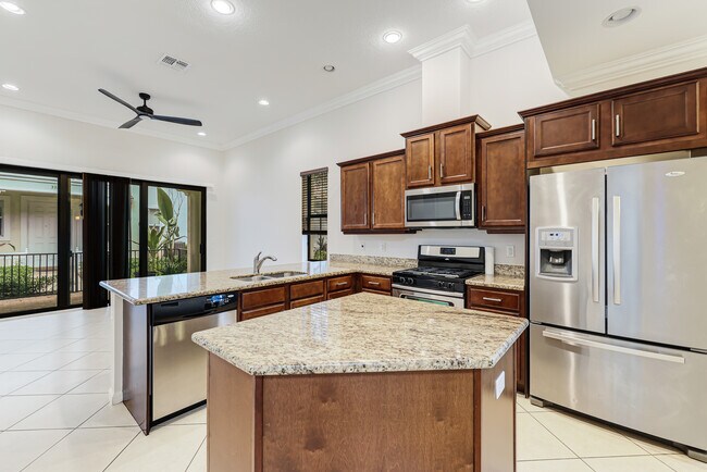 Building Photo - 3391 NW 125th Ave