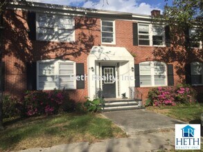 Building Photo - RIVERSIDE APARTMENT!