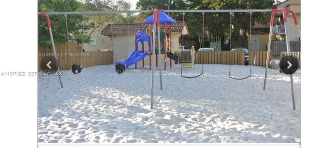 Building Photo - 14909 SW 80th St