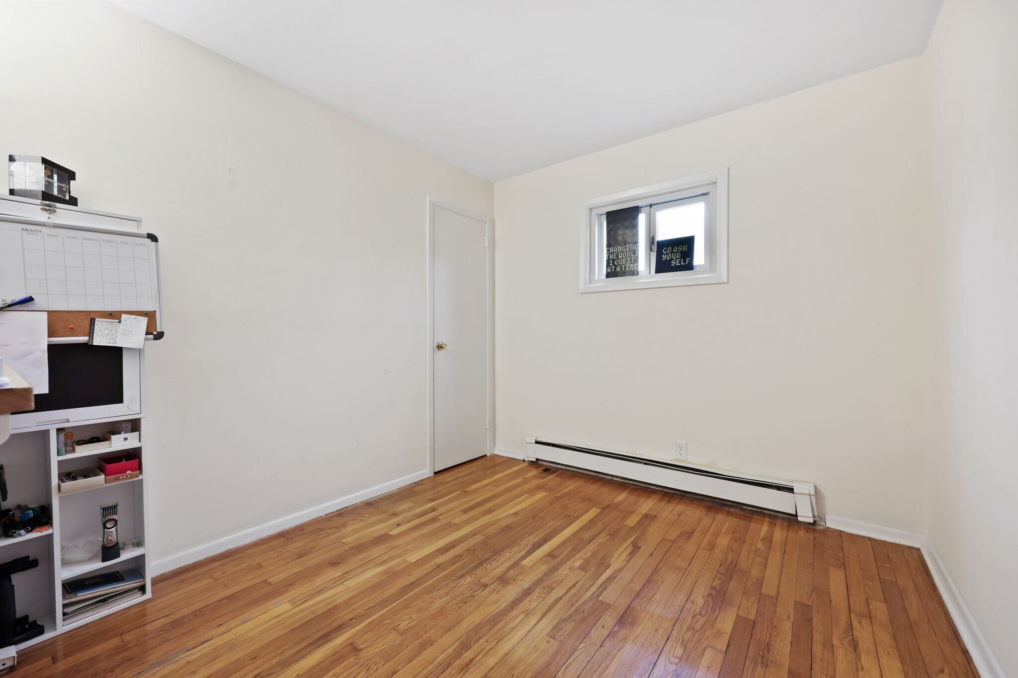 Building Photo - 2881 Meadowcrest Dr