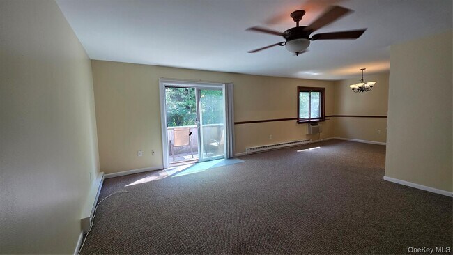 Building Photo - 47 Scarborough Ln