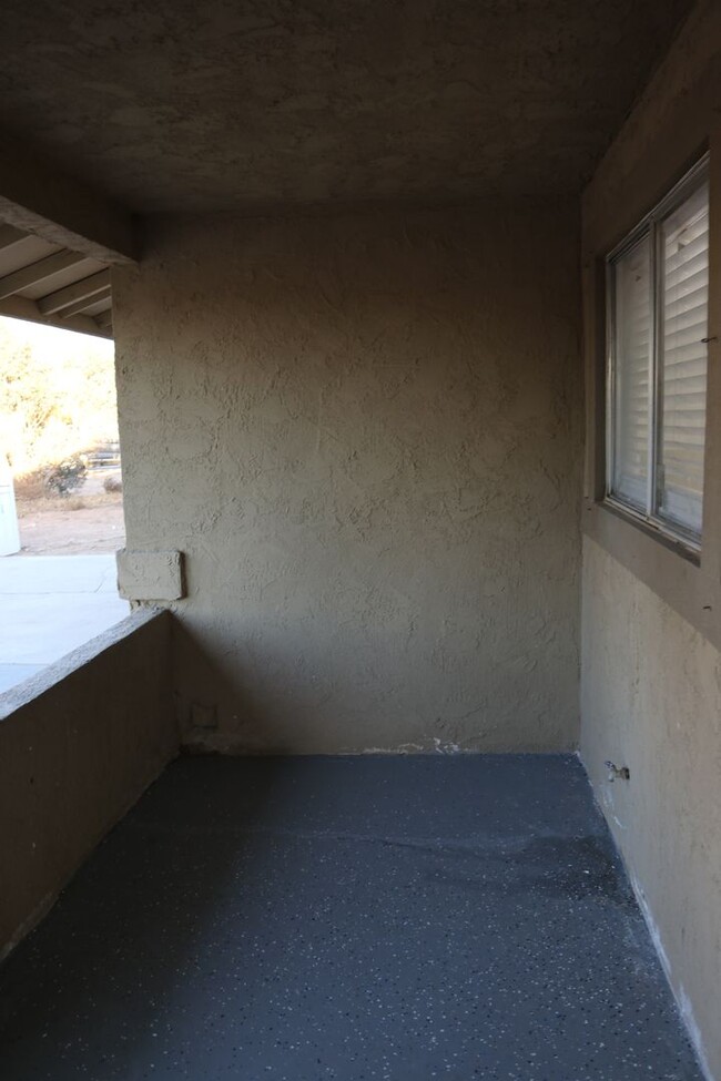 Building Photo - Spacious 3-Bedroom Home with Central A/C, ...