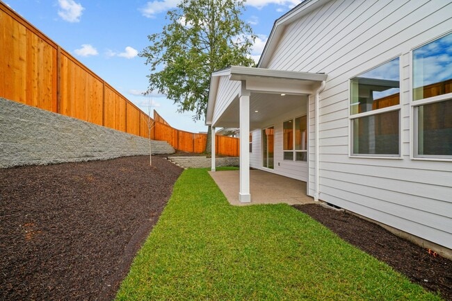 Building Photo - 3Bd/2Ba Single Story Home - Available earl...