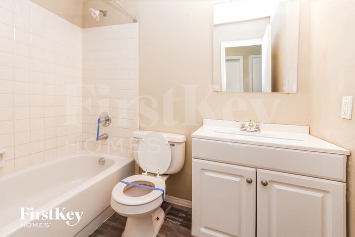 Building Photo - 5519 Old Mill Ct