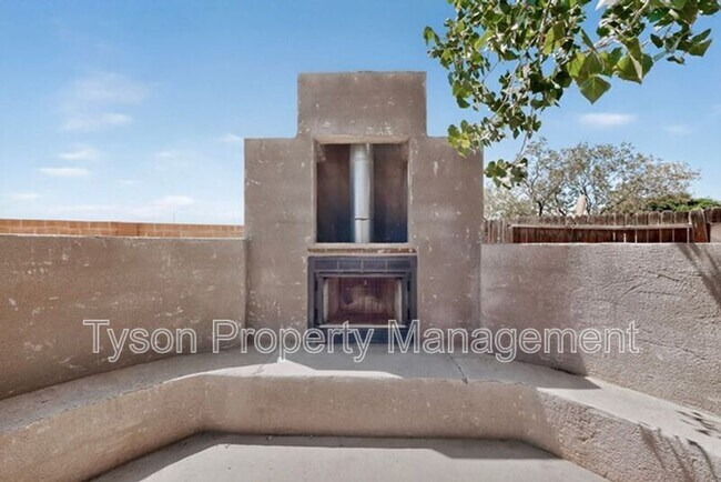 Building Photo - 1609 Rolling Rock Pl SW