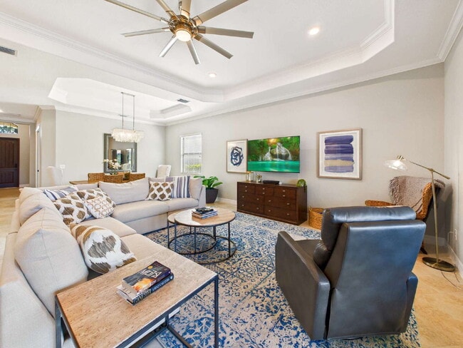 Building Photo - SEASONAL RENTAL – Available in February at $10,000/month