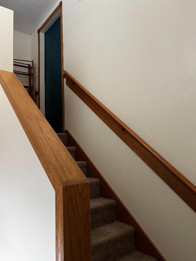 Building Photo - kb1820