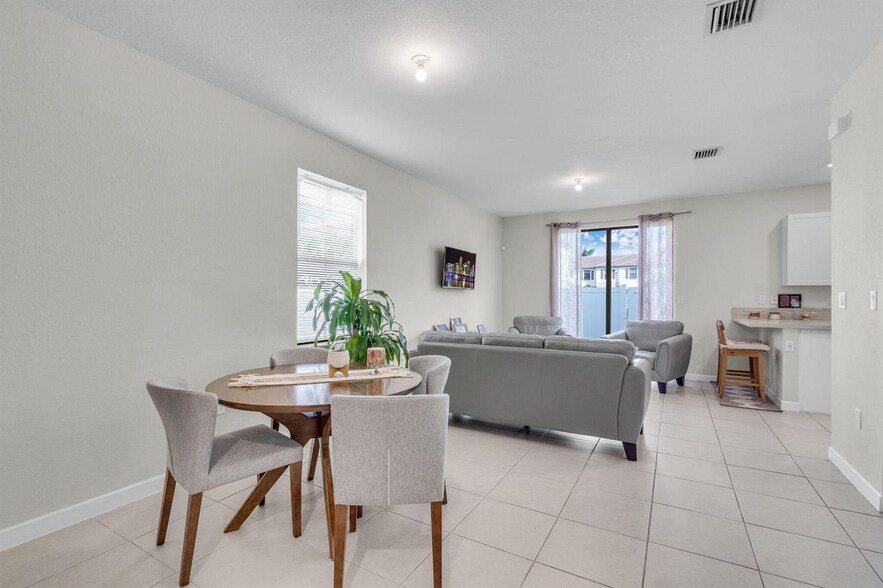 Building Photo - 11101 W 33rd Ct