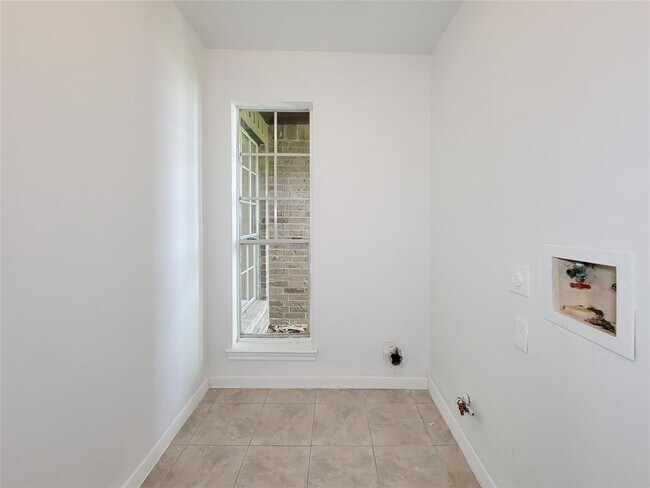 Building Photo - 3307 Pine Dust Ln