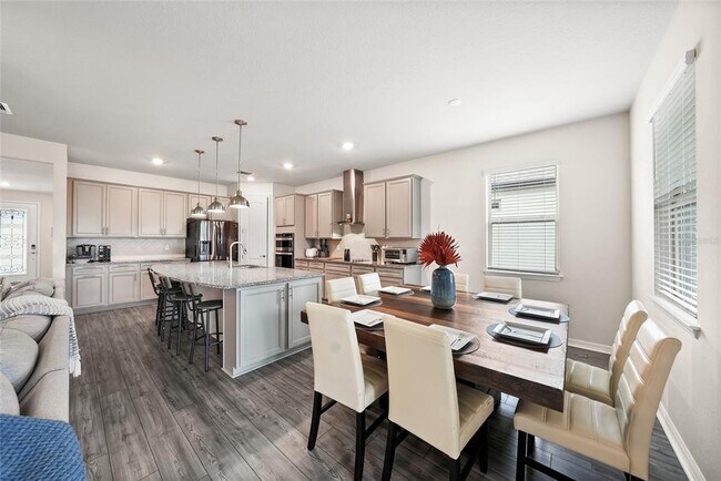 Building Photo - 10913 Green Harvest Dr.