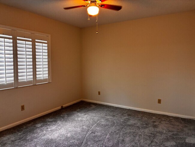 Building Photo - 55+ Charming first-floor condo nestled in the serene Fairways 3 Condominiums