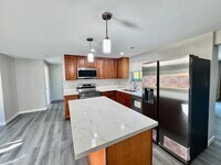 Building Photo - Beautifully Remodeled 4-Bedroom Home with Spacious Backyard in Mountlake Terrace