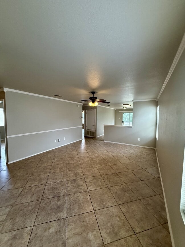 Building Photo - 3504 Banda Ln
