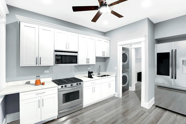 Building Photo - 5341 S Indiana Ave