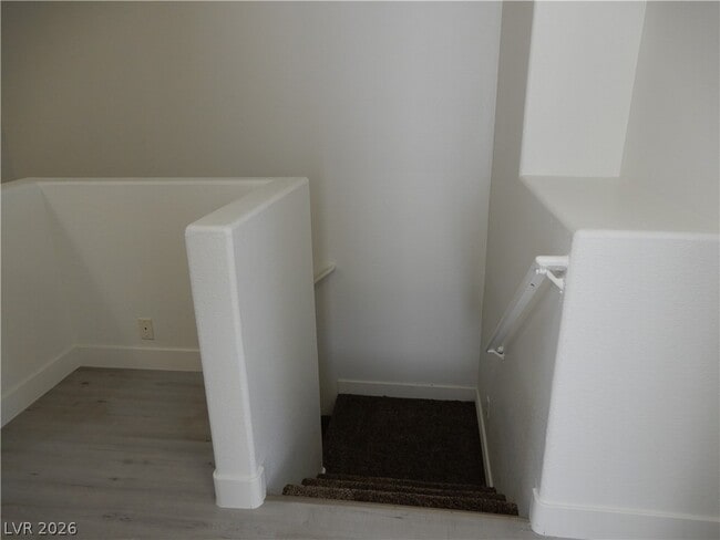 Building Photo - 42 Belle Essence Ave