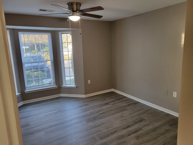 Bedroom 2 - 4411 Silverbrook Ln