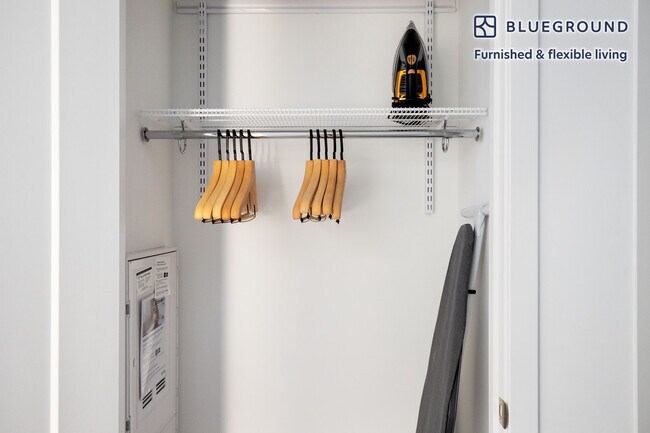 Building Photo - 40 Patterson St NE