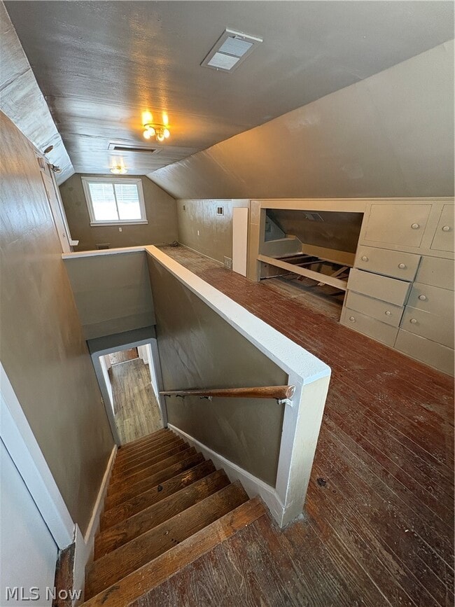 Building Photo - 751 Wilbur Ave