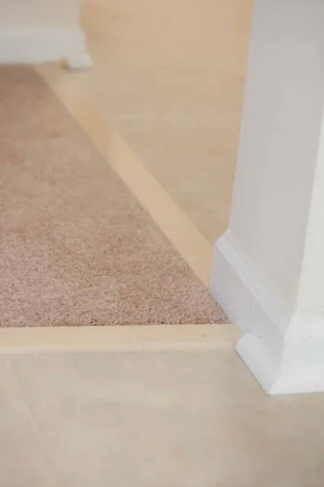 Building Photo - 3206 Matilda Cv