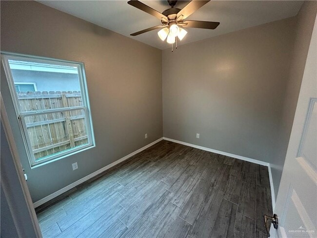 Building Photo - 1805 Stauffers St
