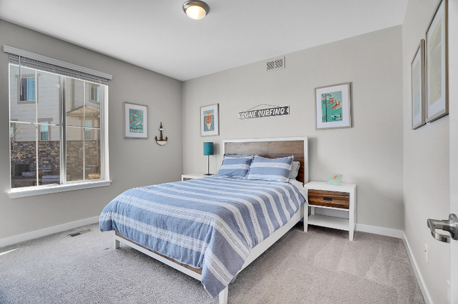 Building Photo - 7884 Blue River Ave