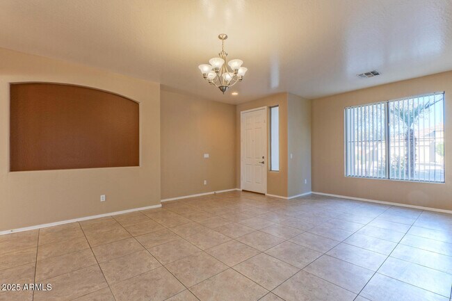 Building Photo - 11605 W La Reata Ave