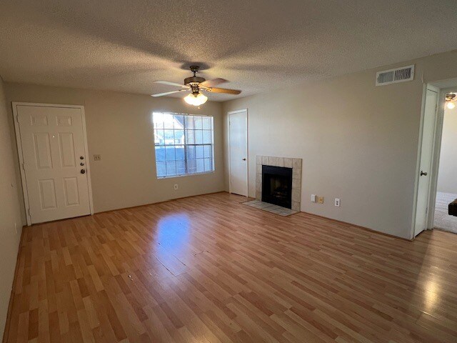 Building Photo - 465 Forestway Cir