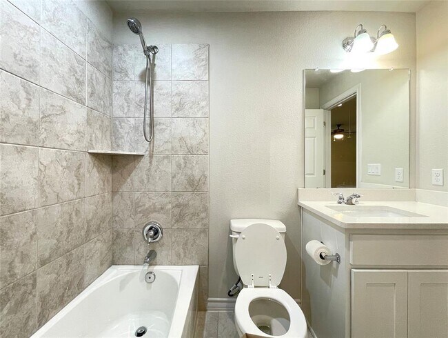 Building Photo - 1602 Jacey Way