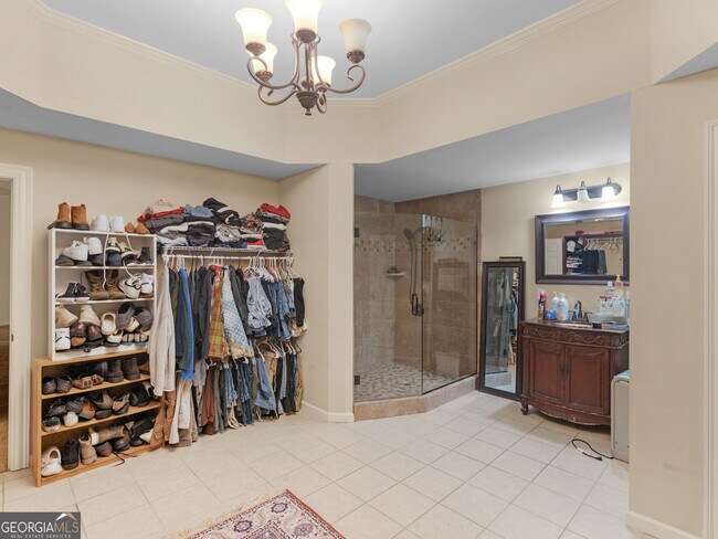 Building Photo - 1695 Whitley Rd