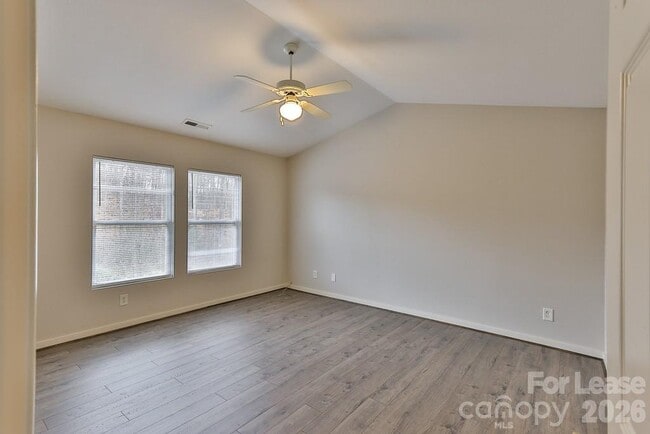 Building Photo - 8946 Chalkstone Rd